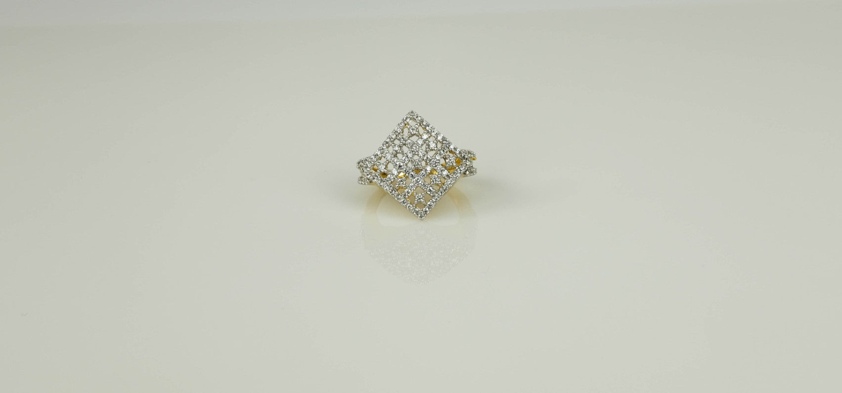 Web Style Ring