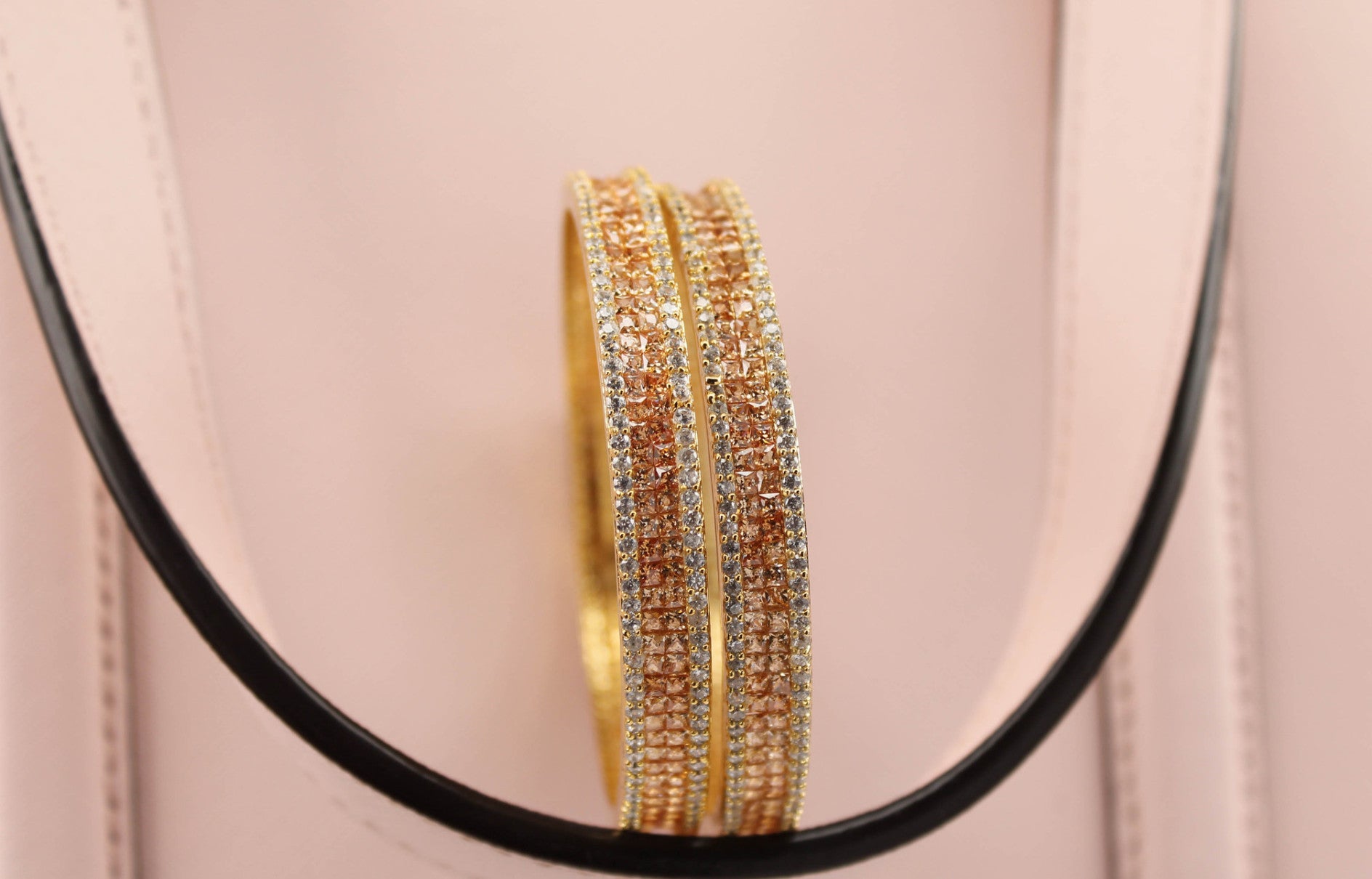 Vogue & Beauty Special Bangle Set