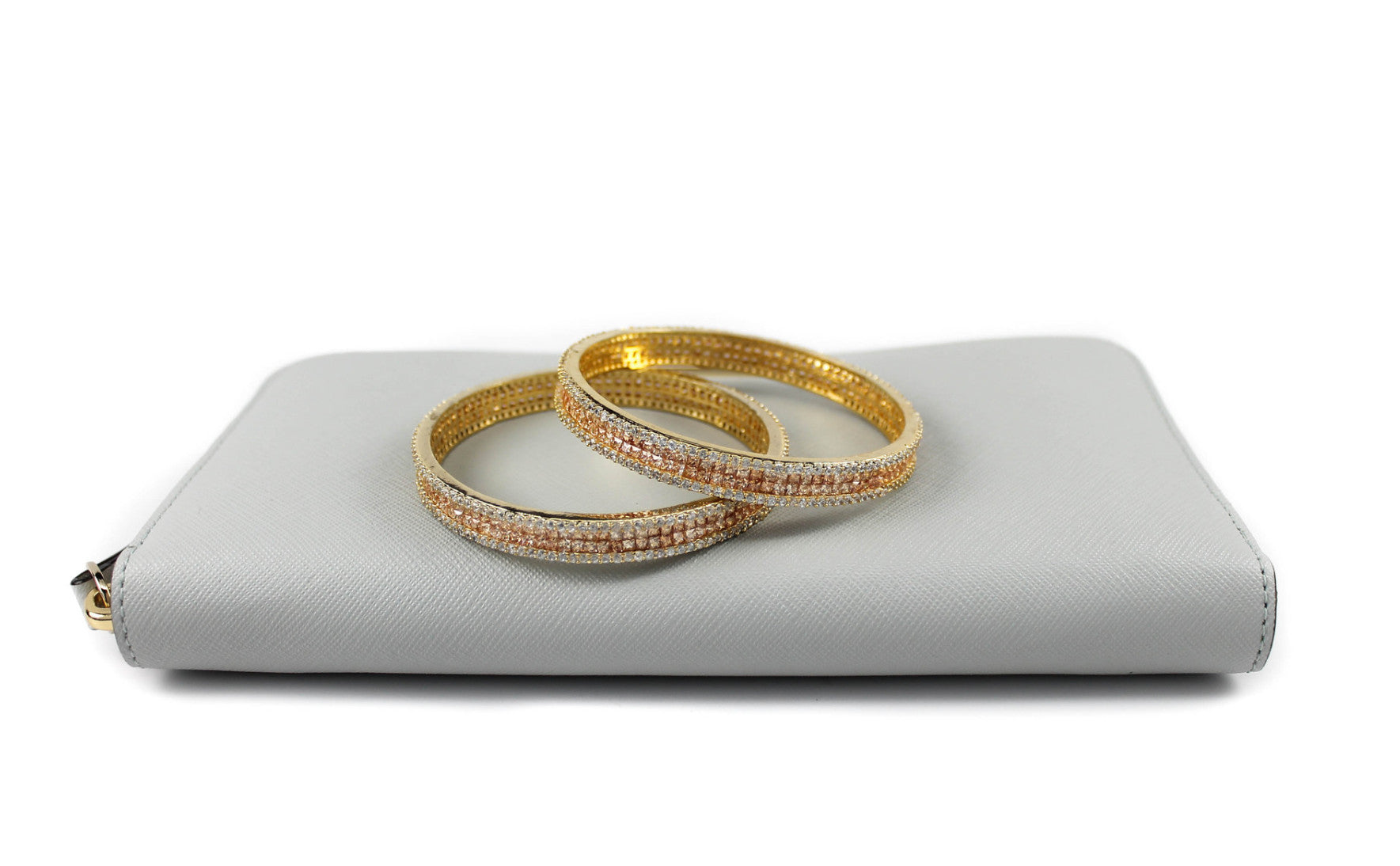 Vogue & Beauty Special Bangle Set