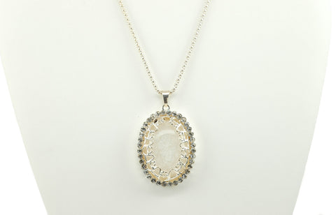 Lucy Oval Pendant
